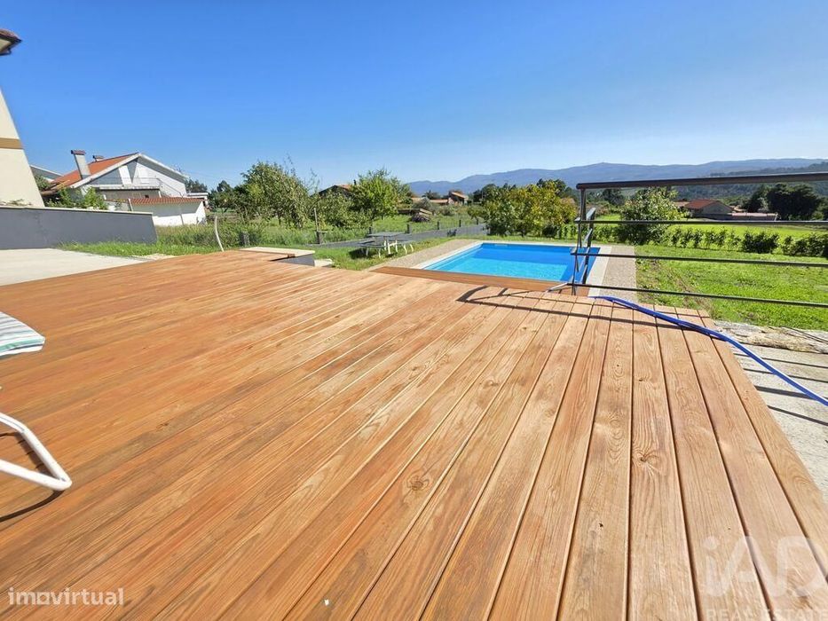 Casa de Campo T3 em Candemil e Gondar de 88 m2
