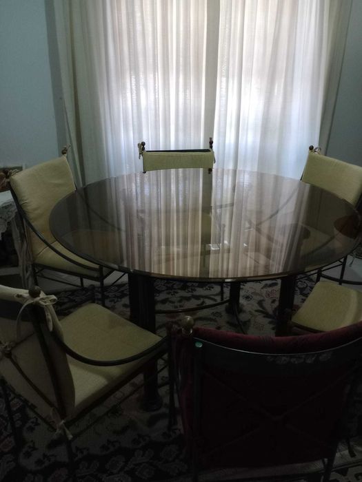 Mesa vidro com cadeiras