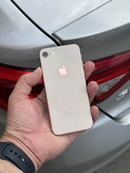 Apple iPhone 8 64GB | Стильний і надійний смартфон