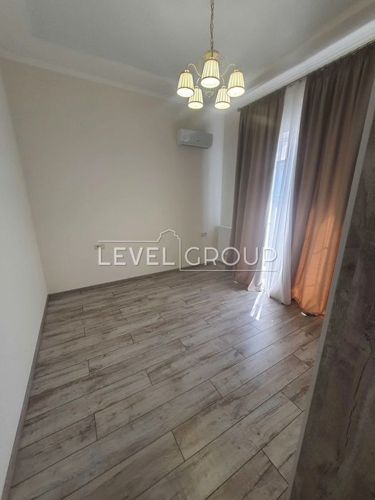 Козин, аренда стильного дома, большая территория, охрана, озеро.