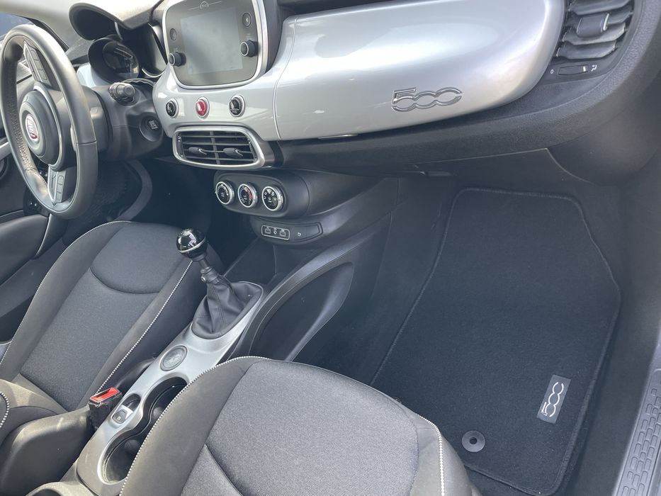 Fiat 500x nacional, a gasolina. 79.000km