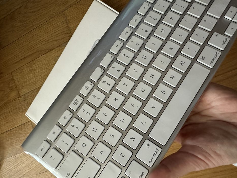 Apple клавіатура