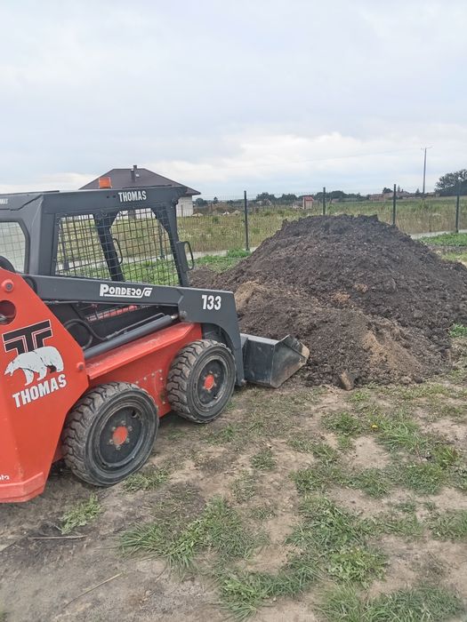 Usługi minikoparką i koparkoladowarką