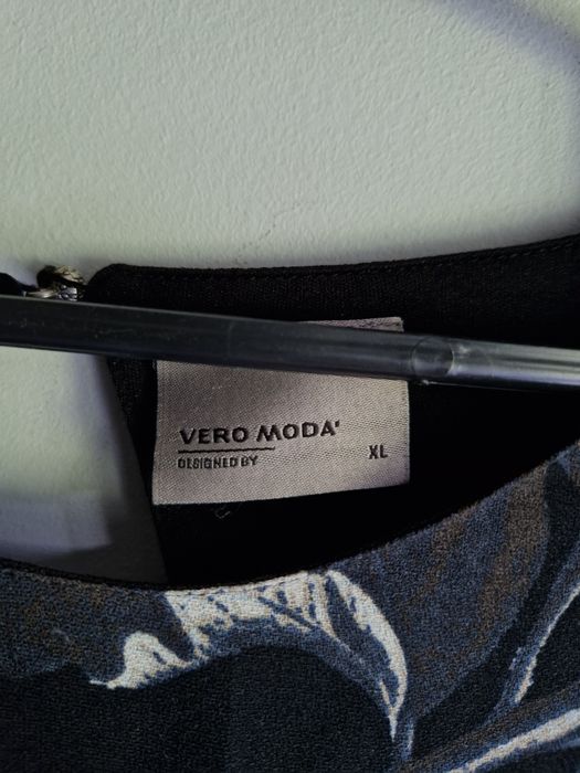 Sukienka  w kwiaty, dłuższa vero moda XL 42