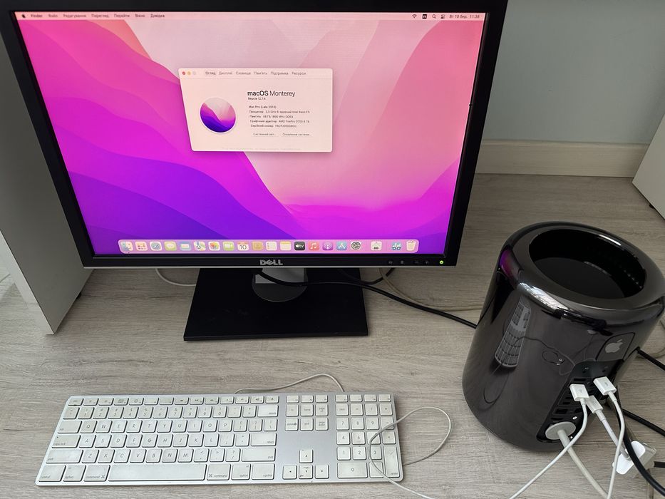 Apple Mac Pro 6core 48 гб  2*D700