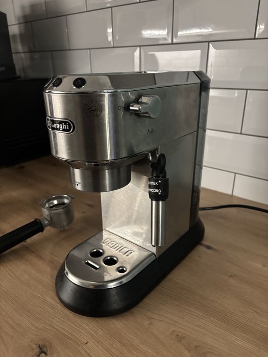 Ekspres Delonghi Dedica