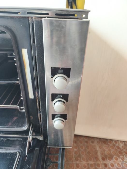 Forno ancastravel de 90 cm