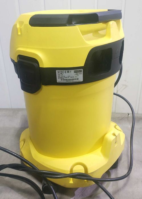 odkurzacz warsztatowy karcher WD 3P z elektrogniazdem + filtr