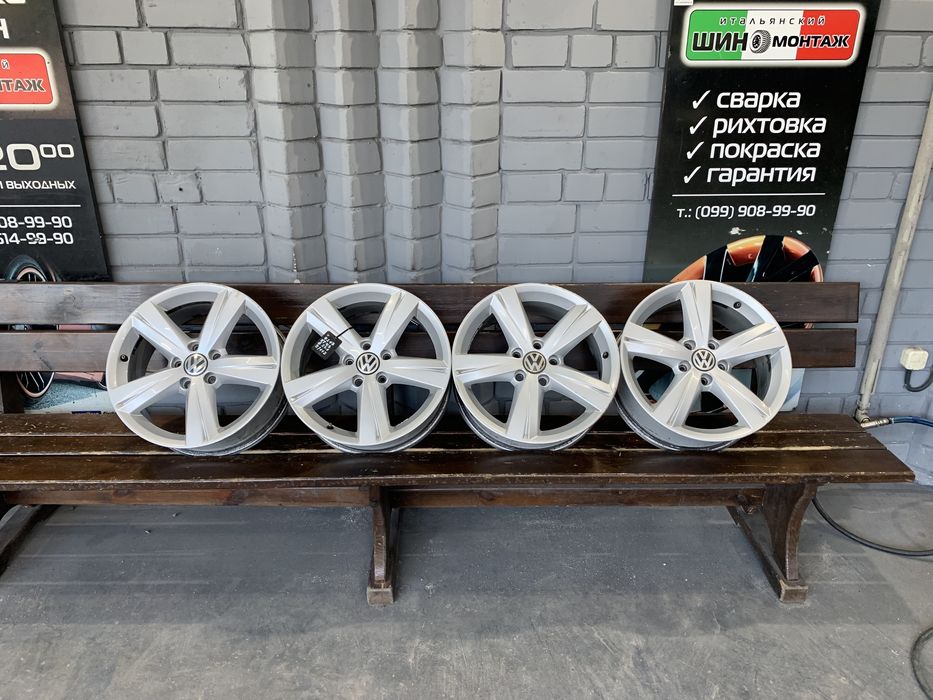 99 Оригинальные литые диски Volkswagen Passat b7 5/112 R17 et43