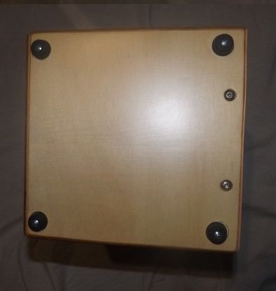 Cajon de criança em madeira