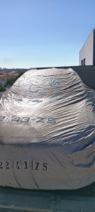 Capa de lona e pelo por dentro