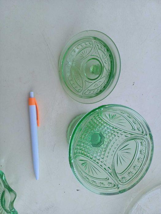 Diversas taças para entradas, aperitivos ou petiscos