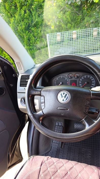 Volkswagen t5 multivan 2.5