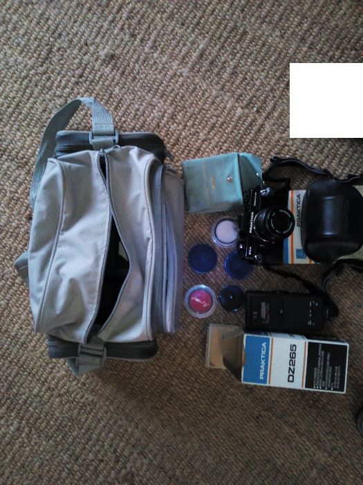 Pela melhor oferta/troca.Analógica reflex Praktica BCA com acessórios