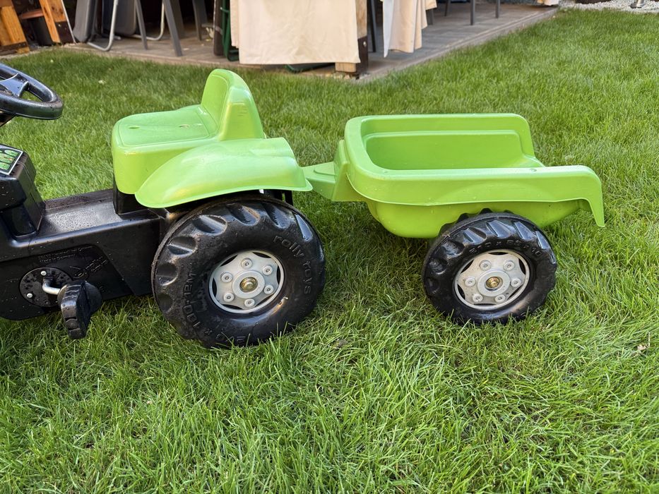Traktor z przyczepą komplet