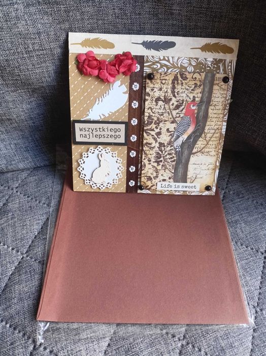 Kartka urodzinowa dla kobiety z życzeniami dzięcioł