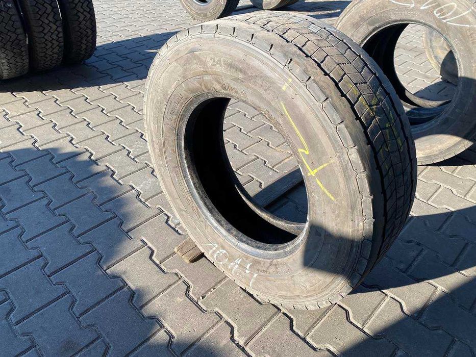 Opona 245/70R17.5 SEMPERIT RUNNER D2 Napędowa 7-8mm