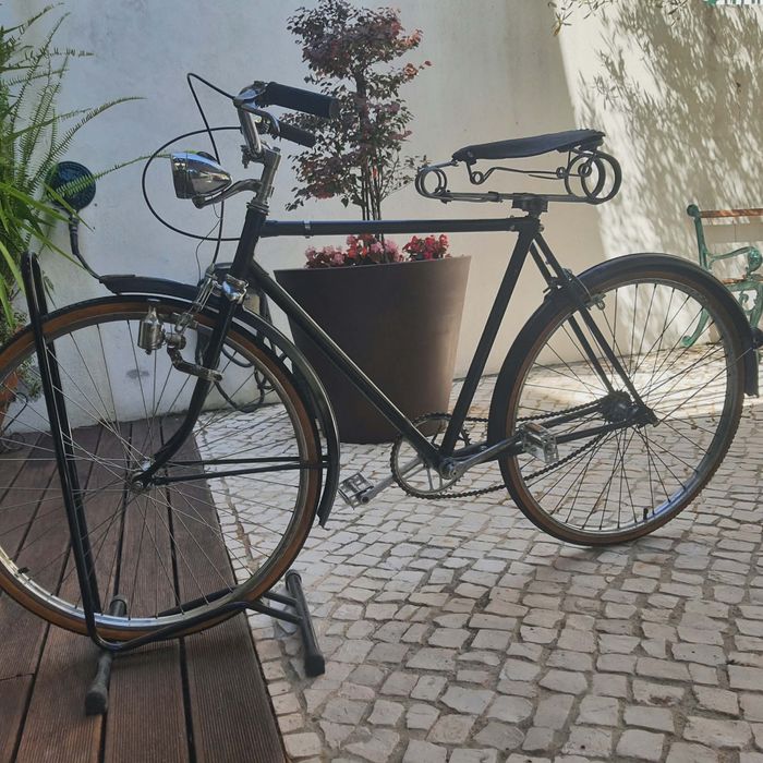 Bicicleta  pasteleira