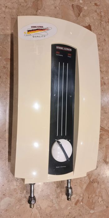 Проточний німецький водонагрівач Stiebel Eltron DHA 4/8