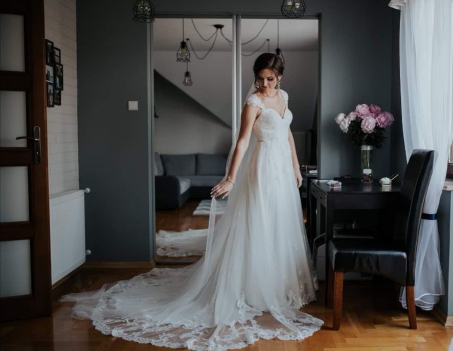 Essence of Australia stella York nr 1999 suknia ślubna