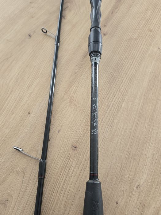 Wędka Mikado Kamisori Zander 220cm 28g