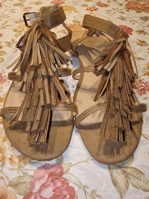 buty damskie z frędzlami rozmiar 39