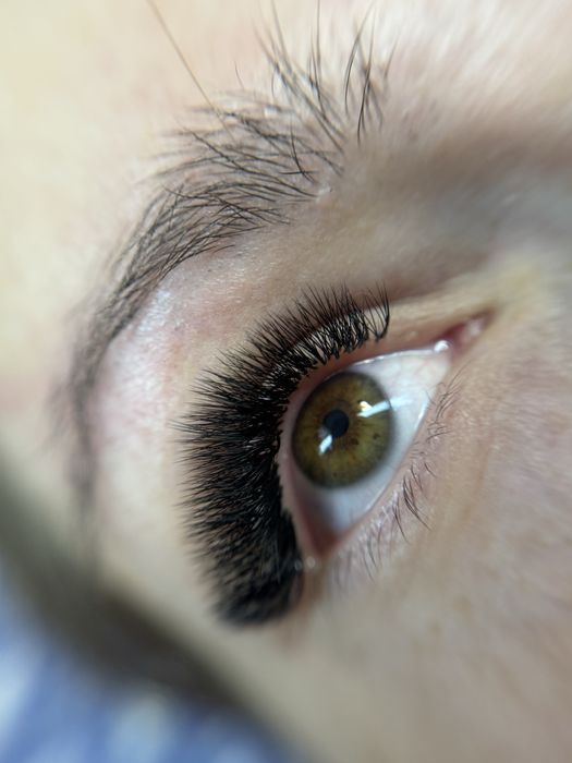 Наращивание/ ламинирование ресниц/окрашивание и ламинирование бровей