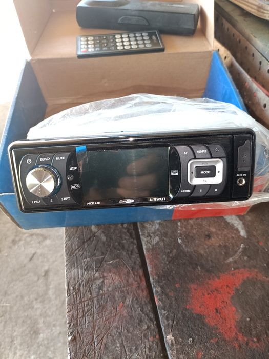 Rádios de carro ler anúncio