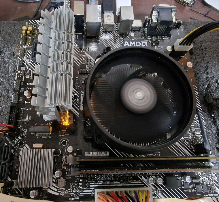 комплект для апгрейду AM4 мать Asus Prime B450M-K II (B450 Chipset) + проц AMD Ryzen™ 5 1600AF+16gb DDR4