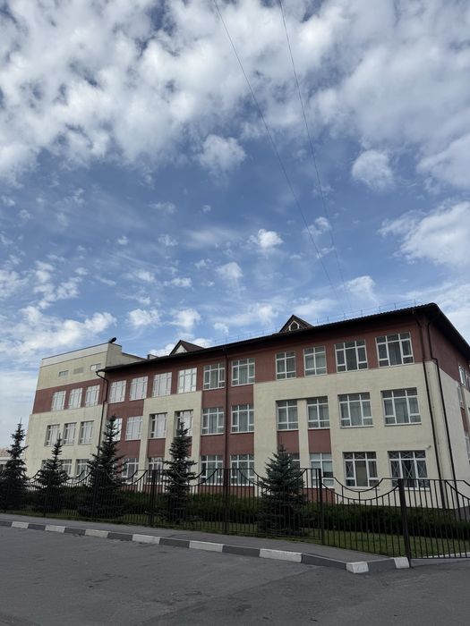 Продам квартиру Песочин