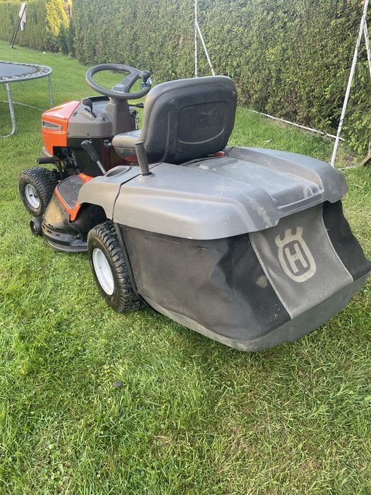 Traktorek husqvarna TC 138