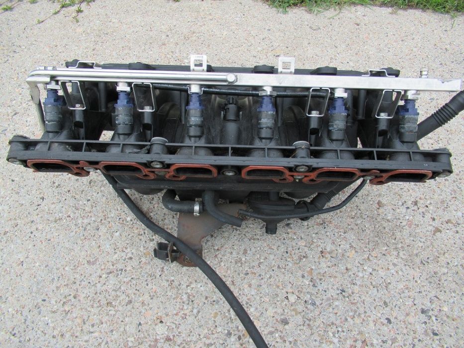 BMW E46 E39 E60 E61 E83 2.2 2.5 m54 kolekto ssący