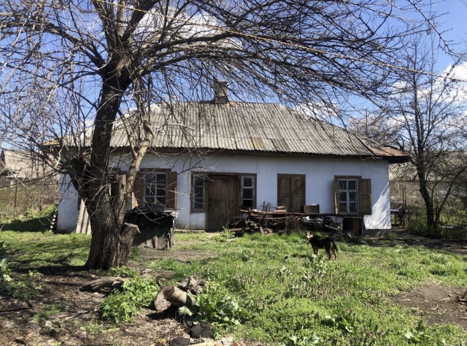 Будинок, участок