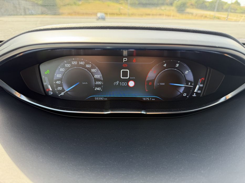 Peugeot 3008 1.5 BlueHDi GT Line EAT8 | Full LED | 60.000 km