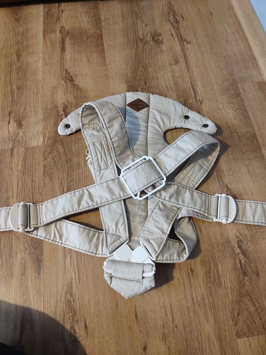 Nosidełko babybjorn