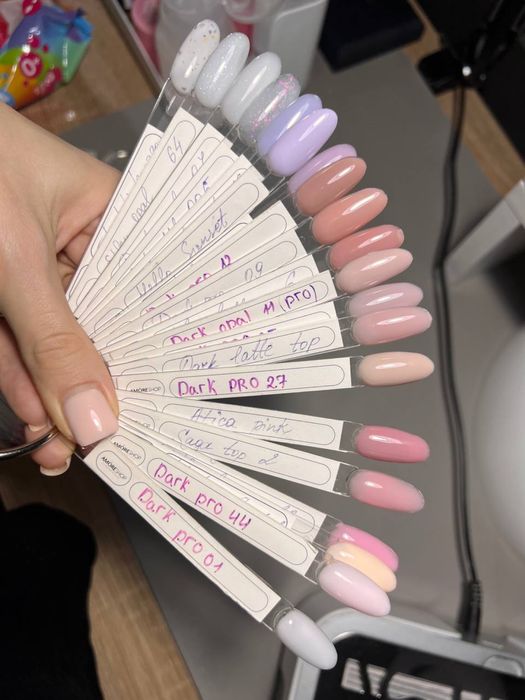 Продам гель лаки, бази, гелі