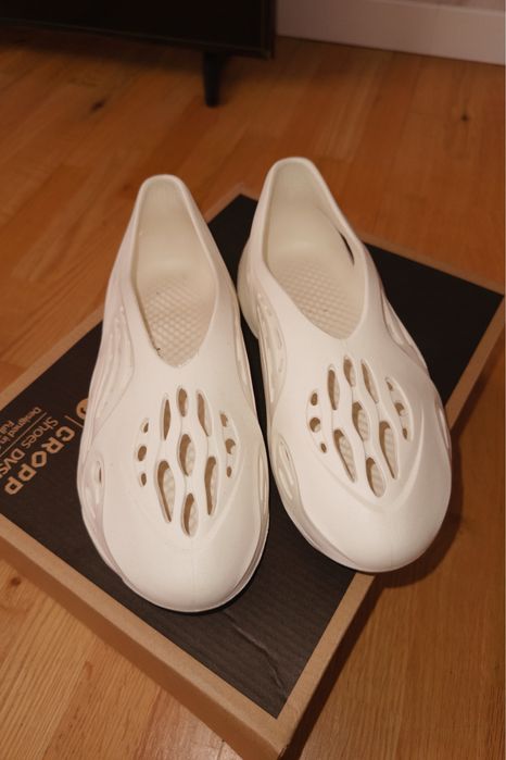 Капці під Adidas Yeezy Foam Runner