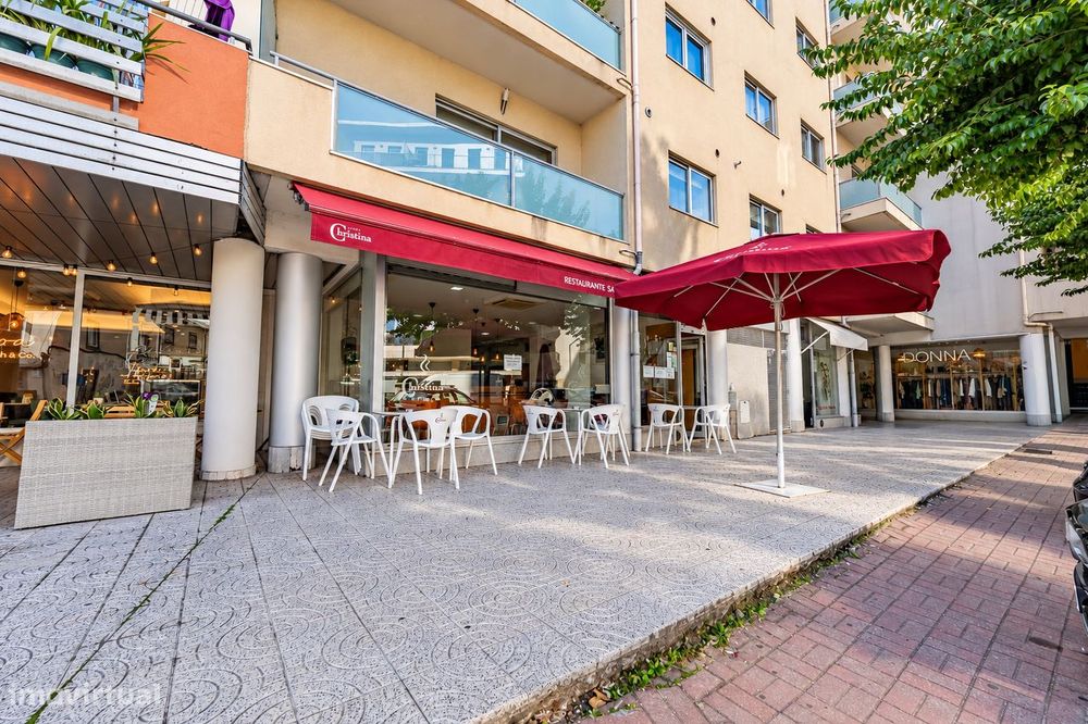 Trespasse de restaurante/café na Rua da Cruz de Pedra | Braga