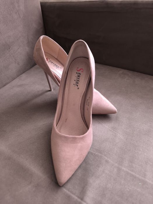 Eleganckie buty na impreze