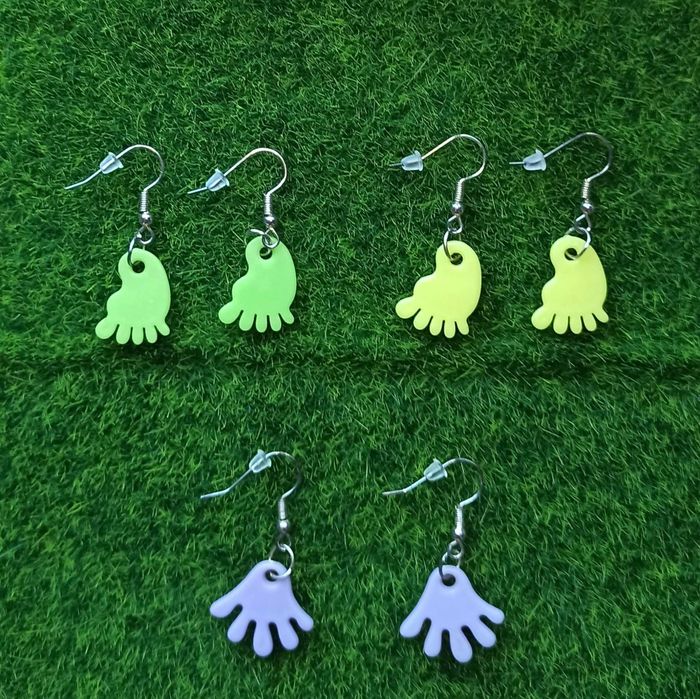 Sprzedam zestaw kolczyków łapki plus gratis