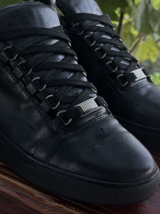 Кроси Balenciaga Arena Black