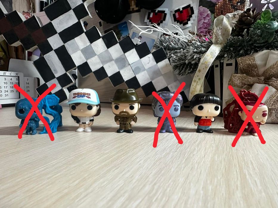 Вілл Дивні дива та інші фігурки кіндери Дивні дива Stranger things