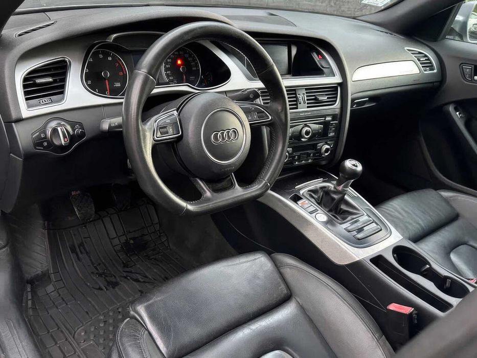 Audi A4 quattro Premium Plus      2016