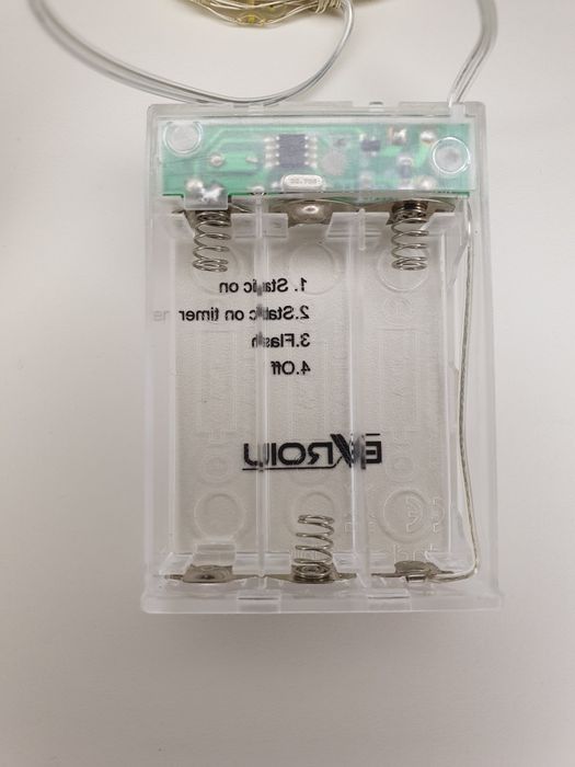 Lapki ledowe druciki  2x50 LEDs na baterie.