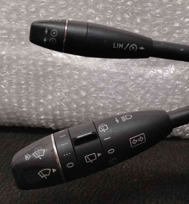 Conjunto / Manetes de Luzes e Limpa Vidros A2129008602 - MERCEDES-BENZ E-CLASS