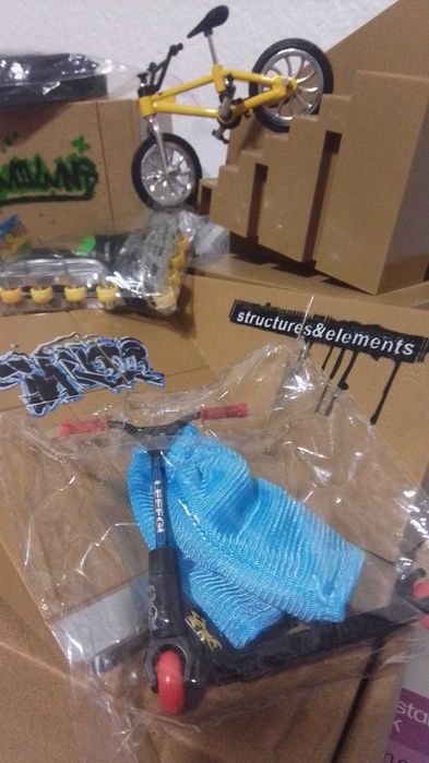 Parque Finger Skate + BMX + Trotinete