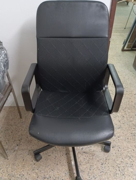 Cadeira escritório como nova