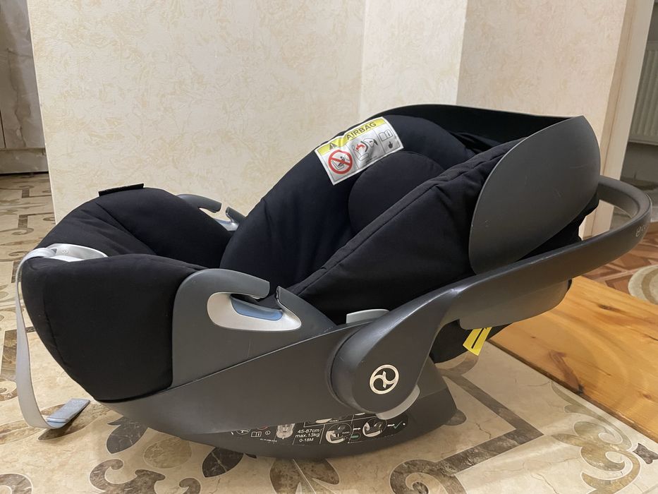 Автокрісло  Cybex Cloud Z
