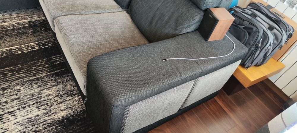 Sofá com chaise long