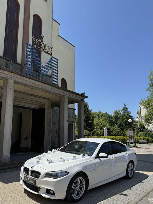 Auto do ślubu BMW Seria 5 Limuzyna / Samochód dla Pary Młodej